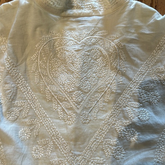 Absolutely beautiful embroidered long sleeve top from Doubled D Ranch NWOT - Picture 8 of 8